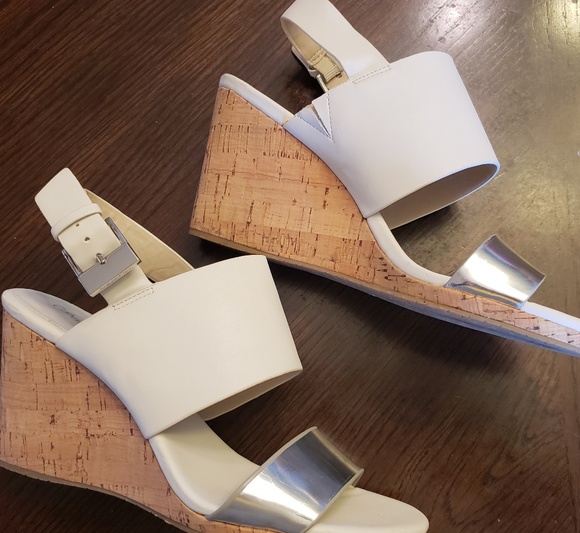 Calvin Klein wedges - Picture 2 of 3